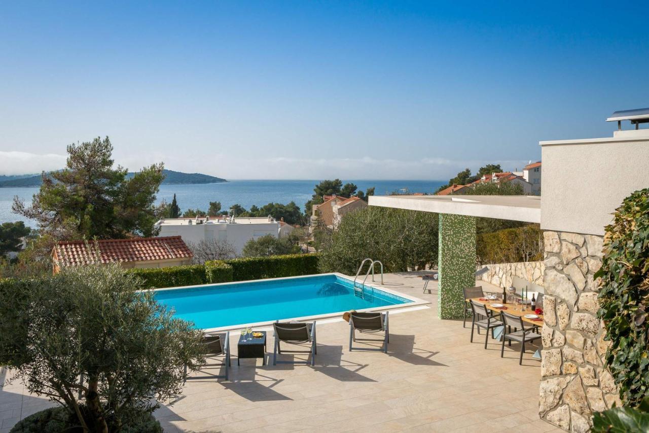 Villa Tela With Pool Žaborić Exteriér fotografie