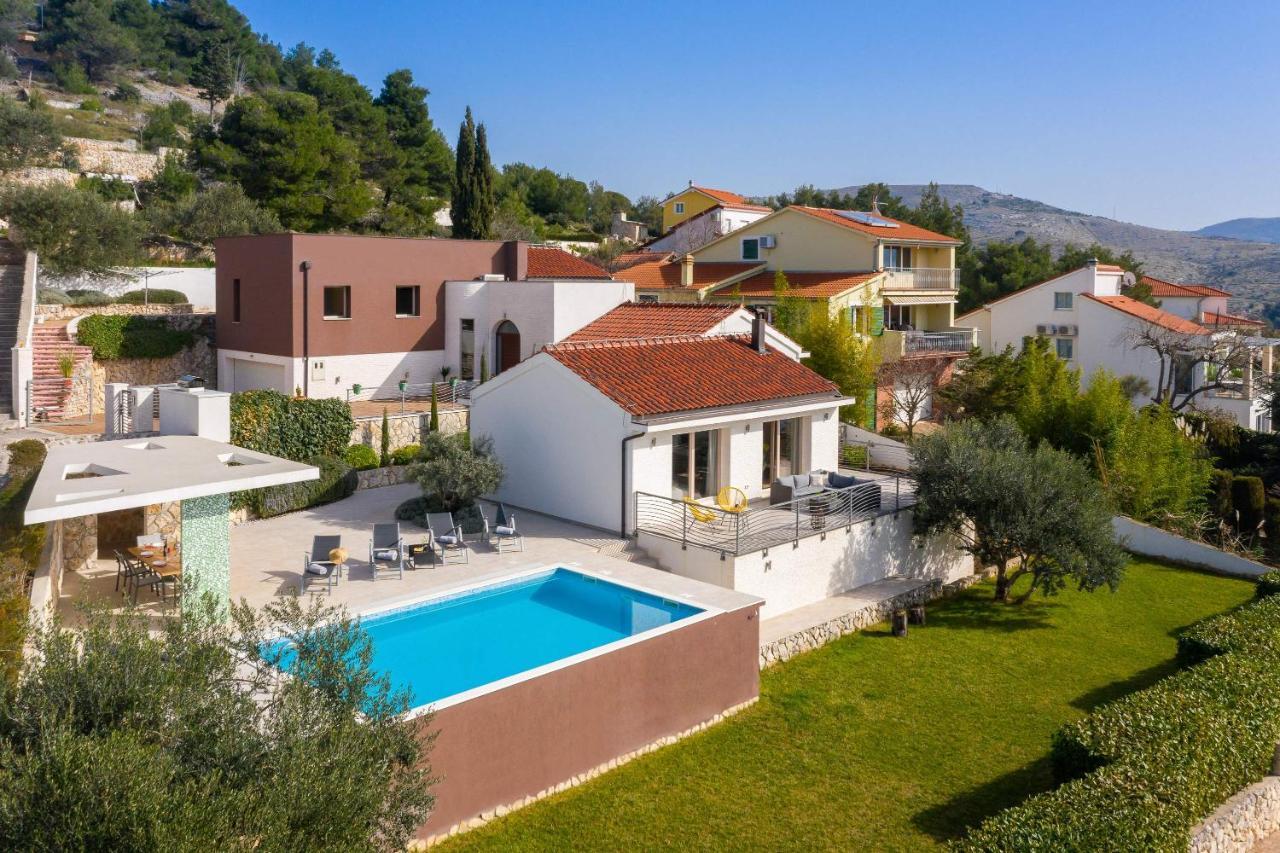 Villa Tela With Pool Žaborić Exteriér fotografie