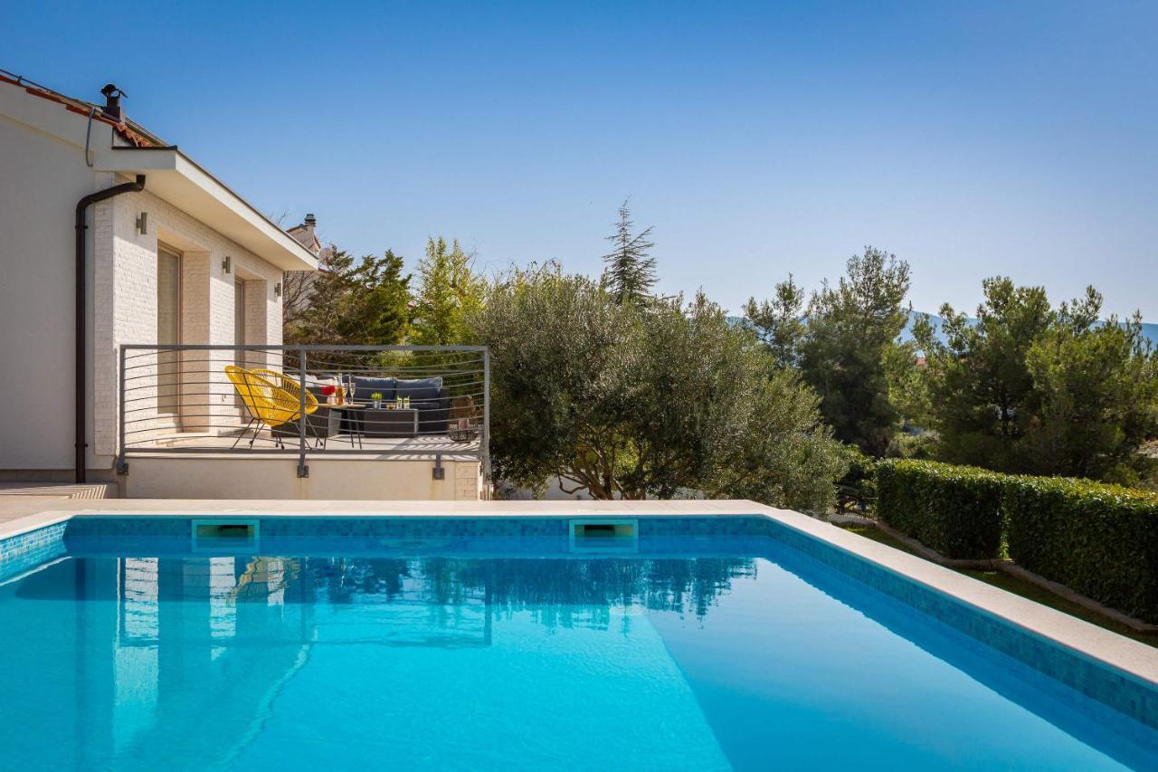Villa Tela With Pool Žaborić Exteriér fotografie