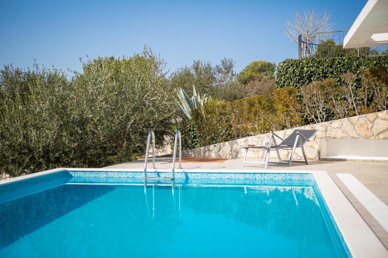 Villa Tela With Pool Žaborić Exteriér fotografie